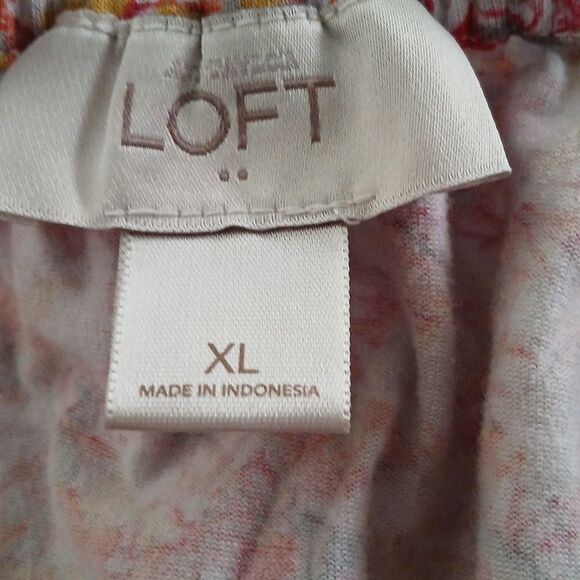 Ann Taylor Loft Factory printed short sleeve casual top Sz XL EUC - Picture 7 of 7